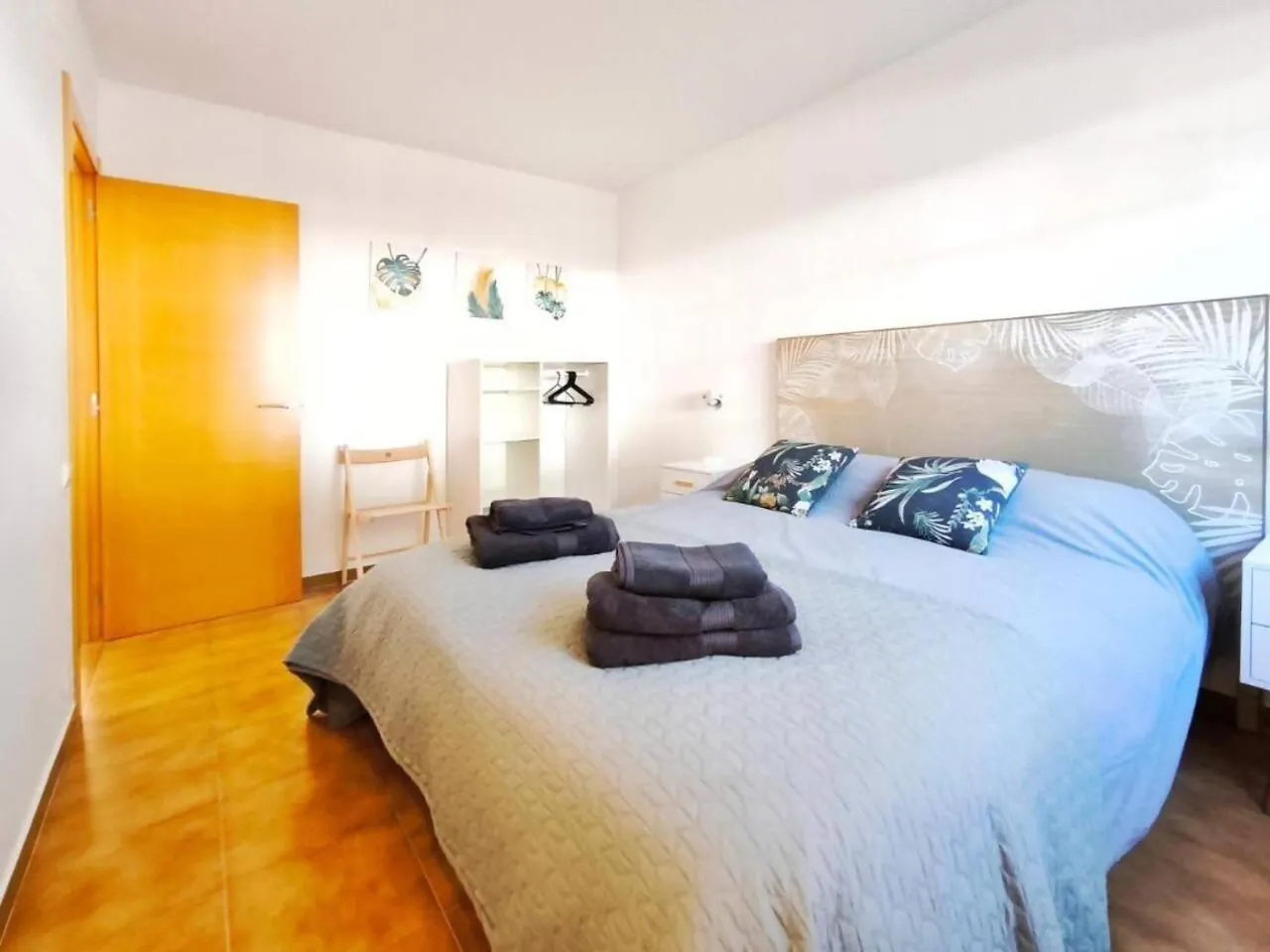 Homestay Premia Horizon House Familiar 30 To Bcn Apartment Premia De Dalt
