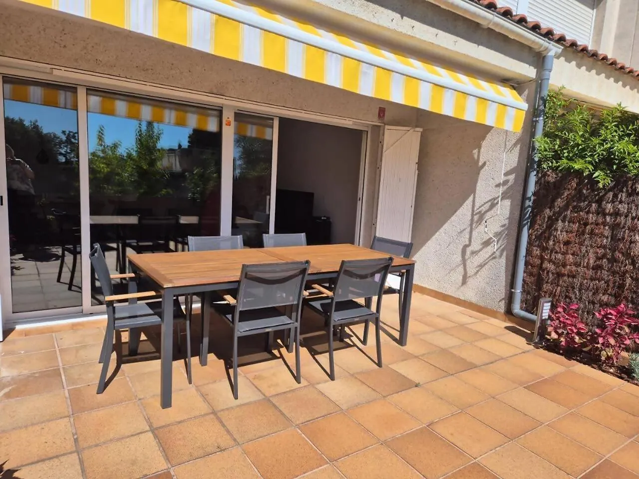 Premia Horizon House Familiar 30 To Bcn Apartment Premia De Dalt