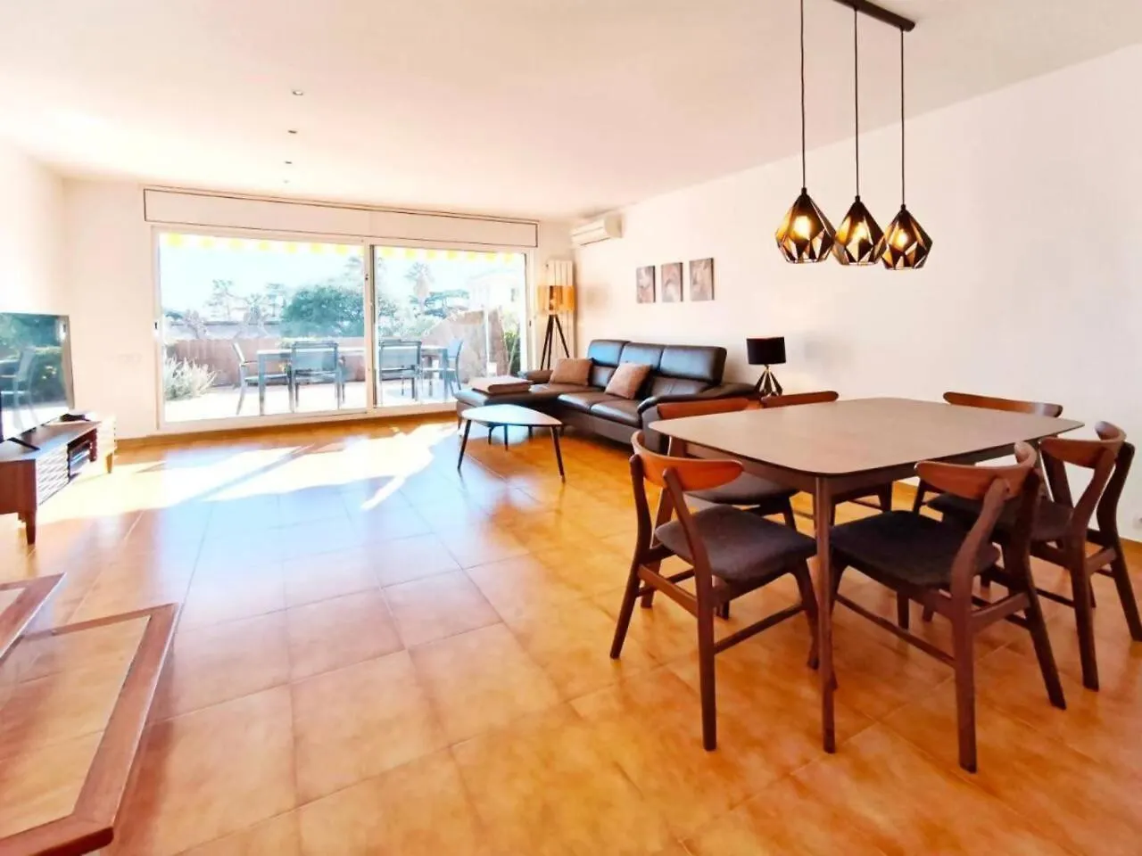 Δωμάτια σε οικογενειακή κατοικία Premia Horizon House Familiar 30 To Bcn Διαμέρισμα Premia De Dalt Ισπανία